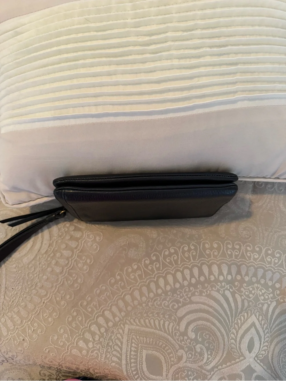 Hobo Black Leather Wristlet Double Zip